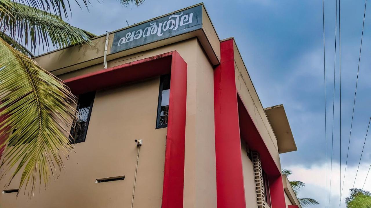 Shangri-Laa Hotel Apartments Kozhikode Exteriör bild